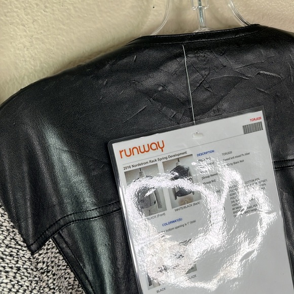 NWT Blanc Noir Women’s Long Sleeve Knitted Leather Jacket Size Small #650 - Picture 16 of 17